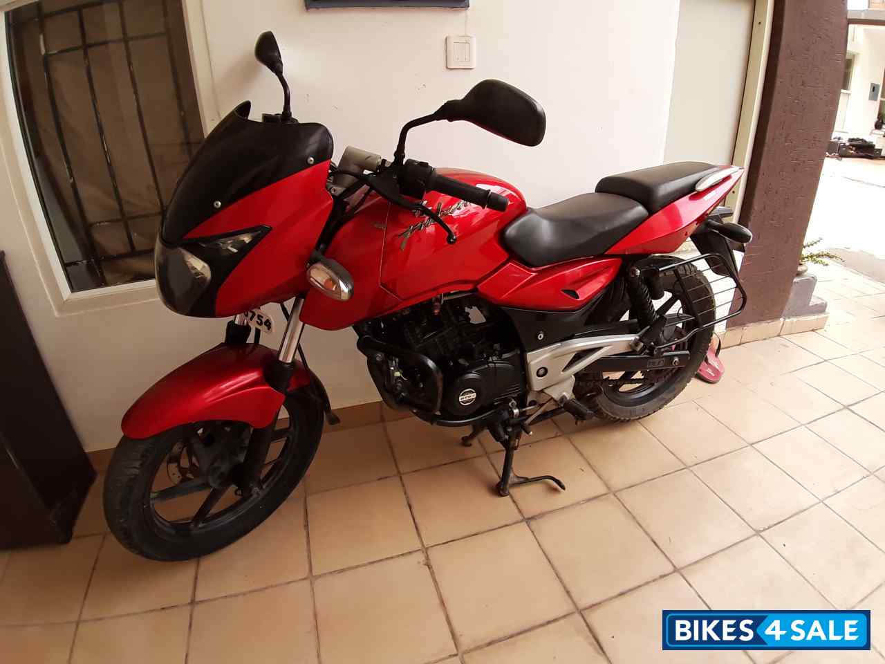 Bajaj Pulsar 180 DTSi Bajaj Pulsar 180 DTSi
