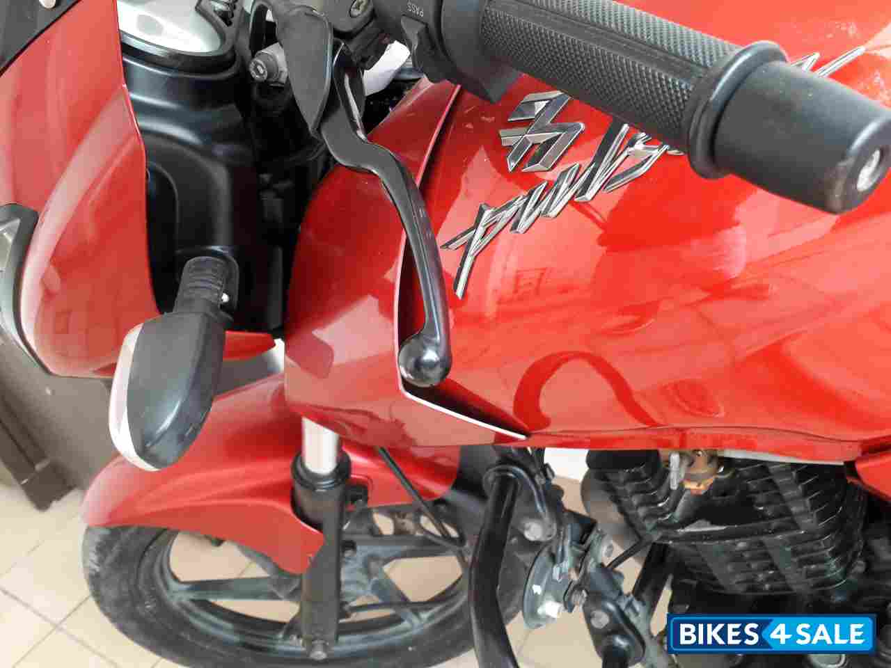 Bajaj Pulsar 180 DTSi Bajaj Pulsar 180 DTSi
