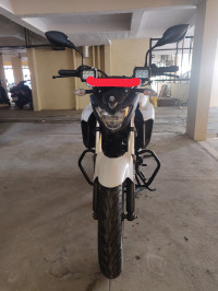 Yamaha FZ25