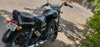 Lightning Black Royal Enfield Thunderbird 350