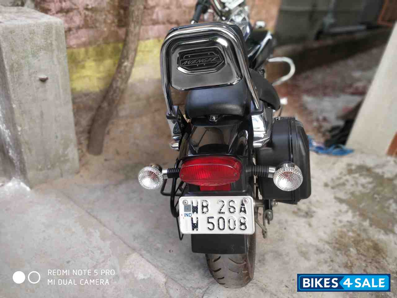 Bajaj Avenger Cruise 220