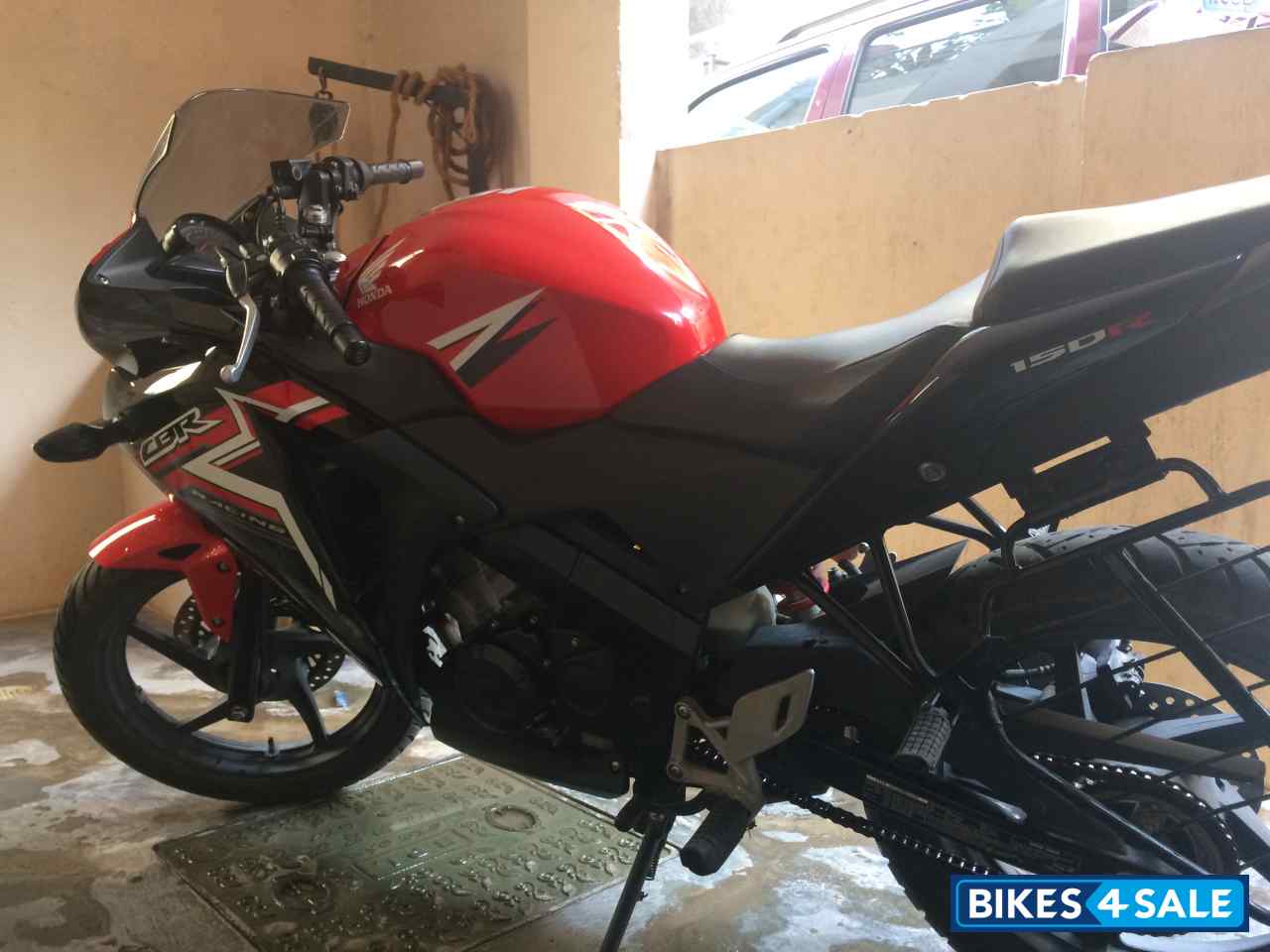 Honda CBR 150R Honda CBR 150R