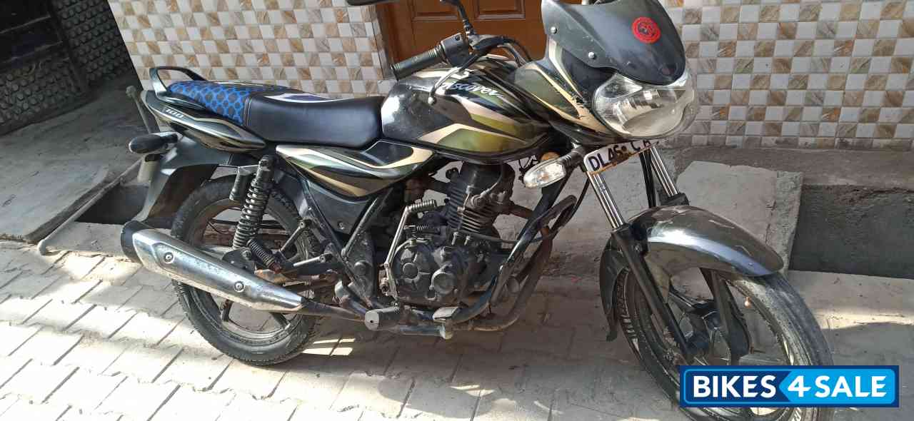 Bajaj Discover 100 Bajaj Discover 100