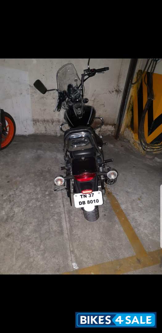 Bajaj Avenger Cruise 220