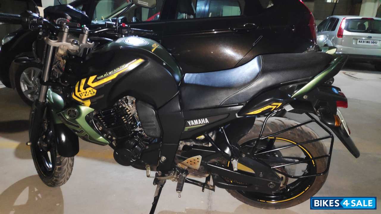 Yamaha FZ-S Yamaha FZ-S