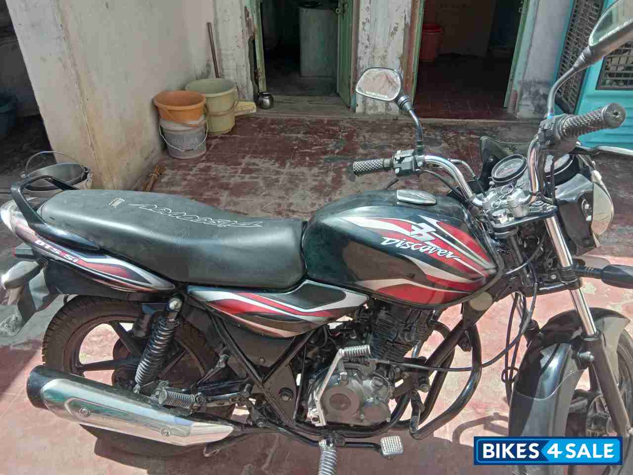 Bajaj Discover 100 DTS-Si