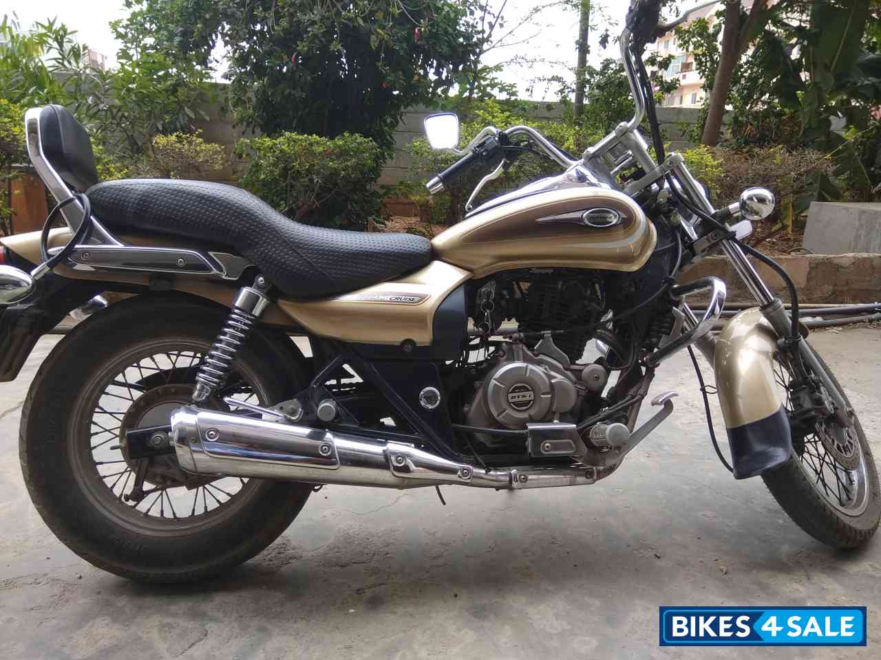 Bajaj Avenger Cruise 220 Bajaj Avenger Cruise 220