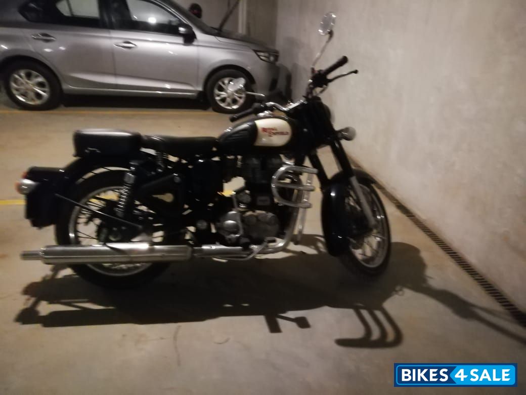 Royal Enfield Classic 350 Royal Enfield Classic 350