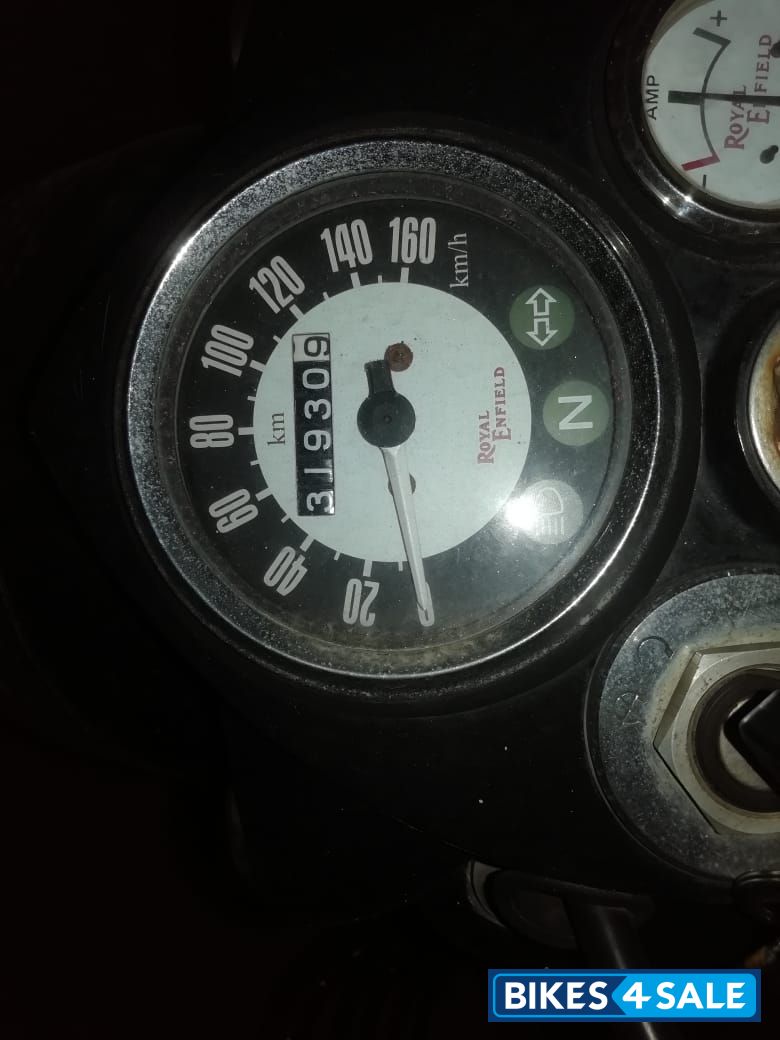 Royal Enfield Classic 350 Royal Enfield Classic 350