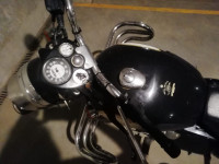 Royal Enfield Classic 350