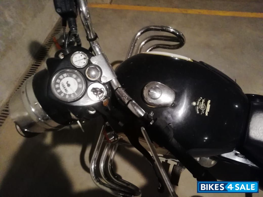 Royal Enfield Classic 350 Royal Enfield Classic 350