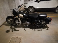 Royal Enfield Classic 350
