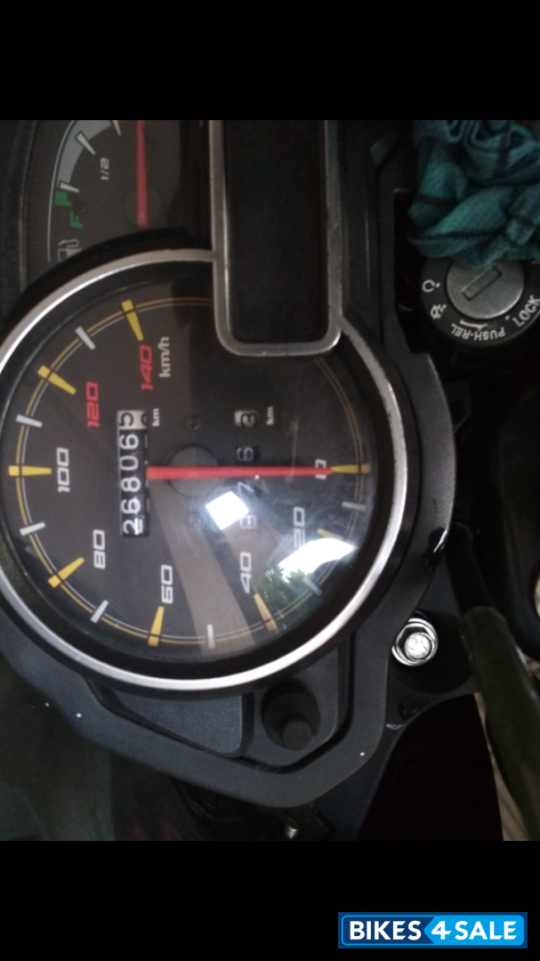 Black Bajaj Discover 125 ST