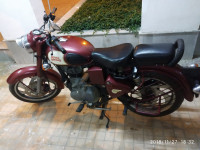 Maroon Royal Enfield Classic 350