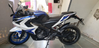 Bajaj Pulsar RS 200 ABS