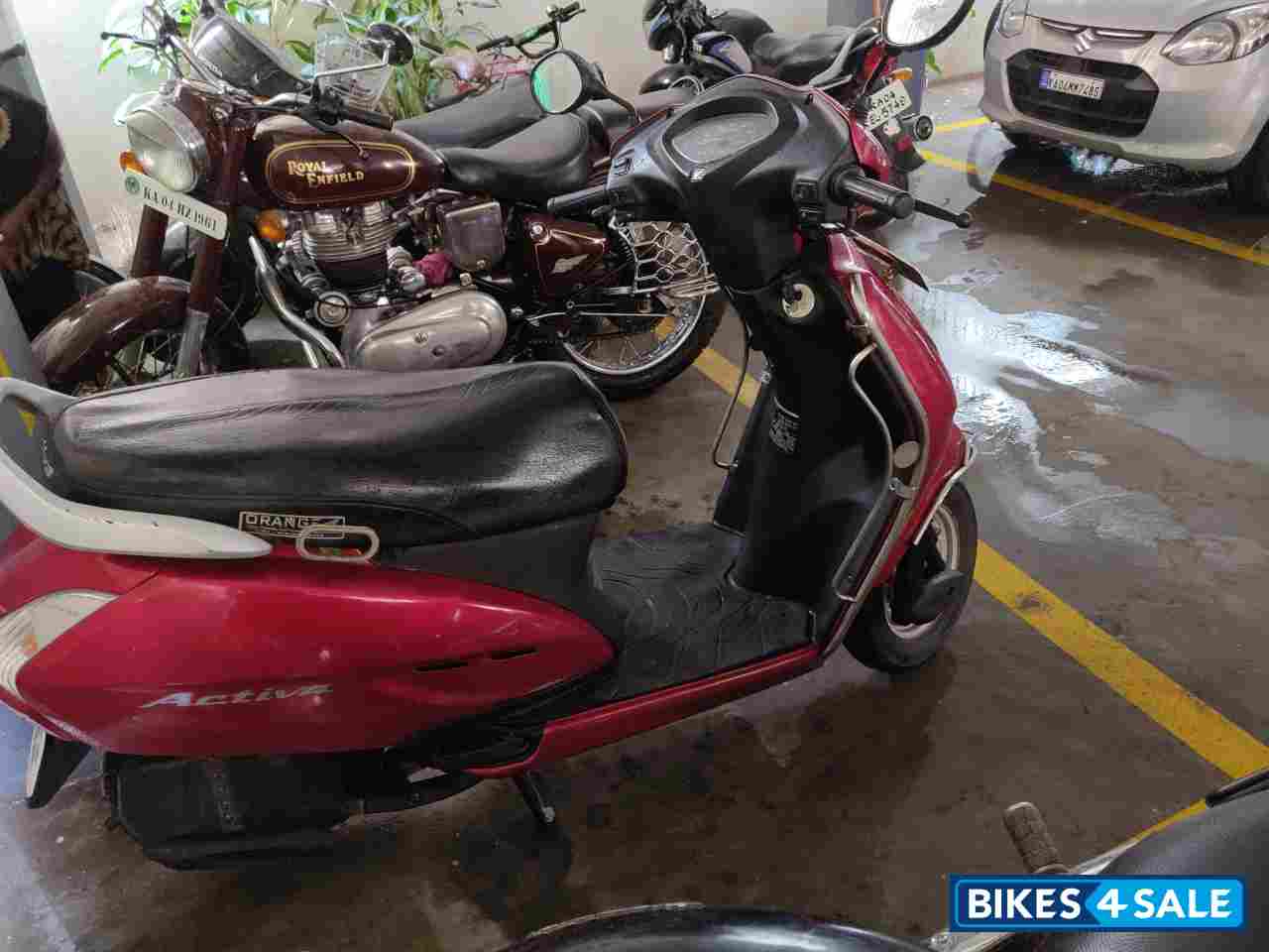 Red Honda Activa