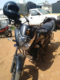 Black Honda CB Unicorn