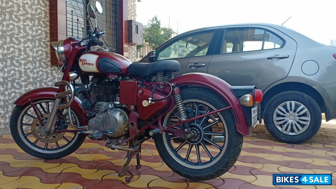 Royal Enfield Classic 500