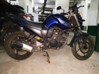 Blue Yamaha FZ16