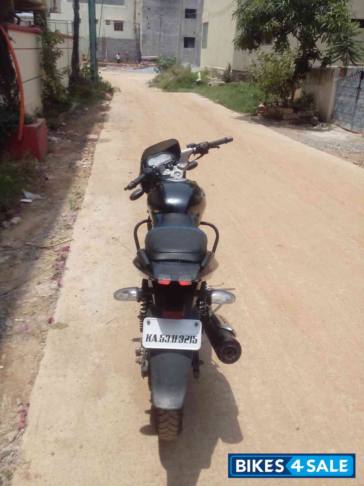 Black Bajaj Pulsar 150 DTSi