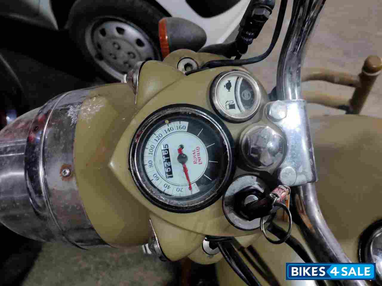 Royal Enfield Classic Desert Storm Royal Enfield Classic Desert Storm