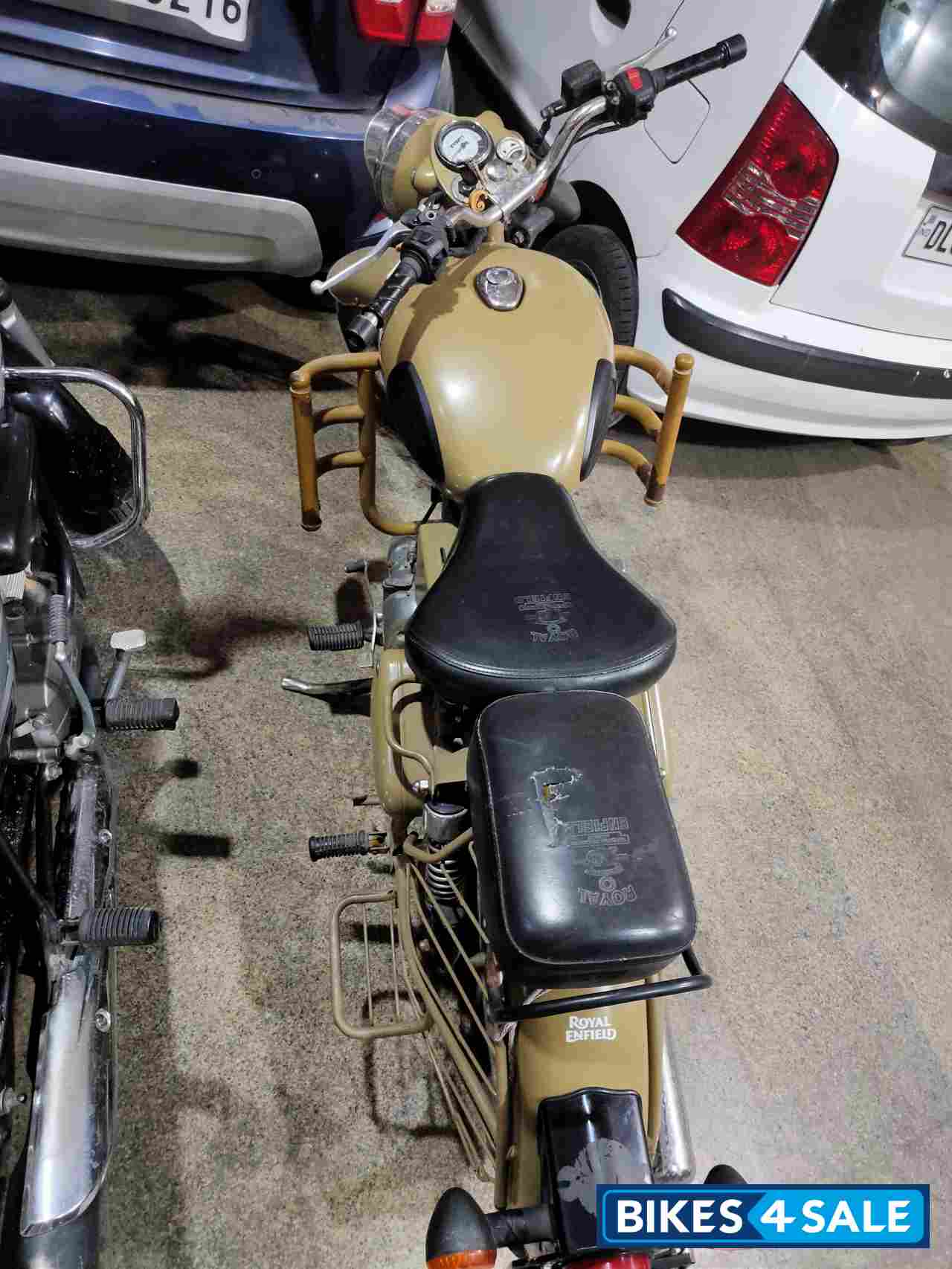 Royal Enfield Classic Desert Storm Royal Enfield Classic Desert Storm