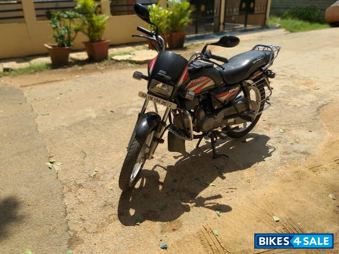 Black Hero Splendor Pro