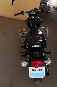 Black Royal Enfield Bullet Standard 350