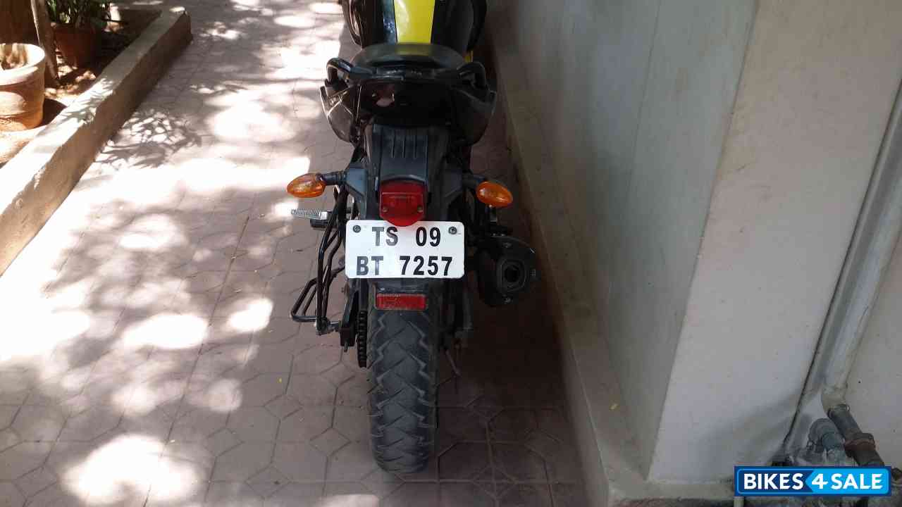 Black & Yellow Yamaha FZ