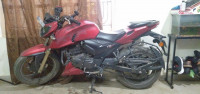 Red TVS Apache RTR 200 4V