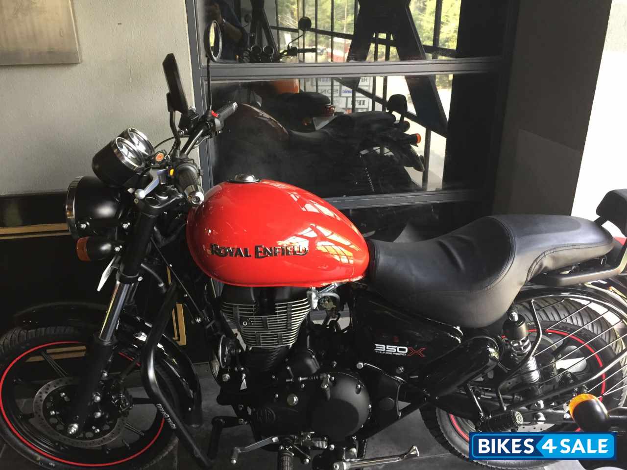 Red Royal Enfield Thunderbird X 350