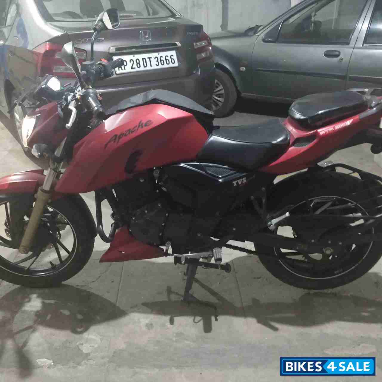 TVS Apache RTR 200 4V ABS