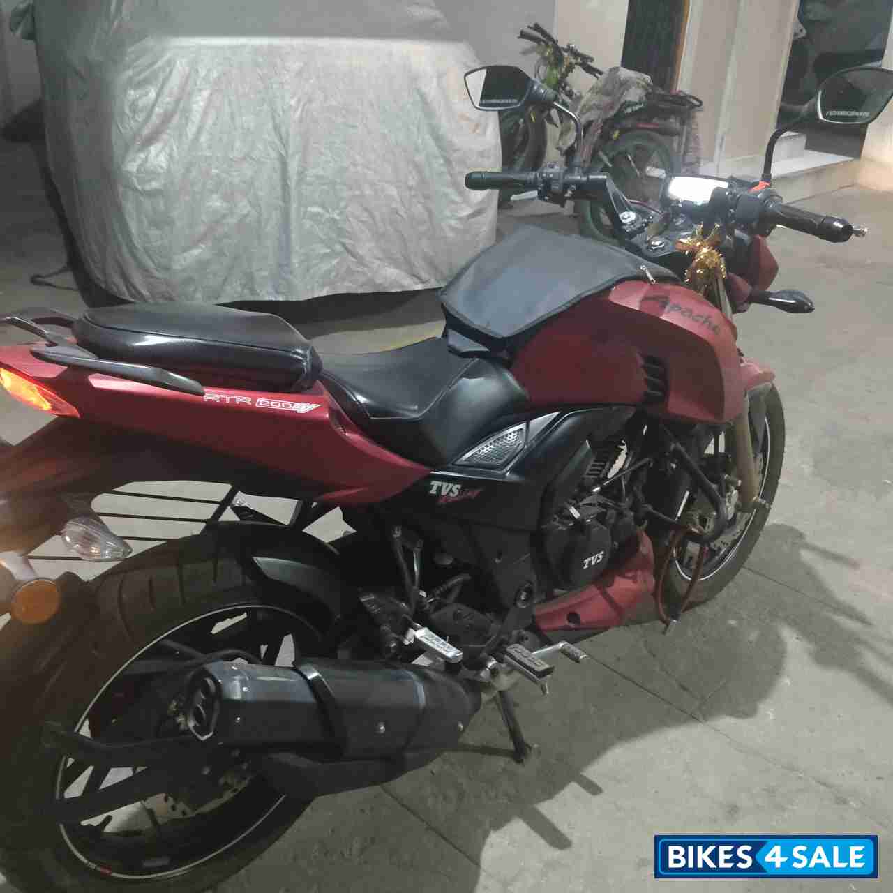 TVS Apache RTR 200 4V ABS