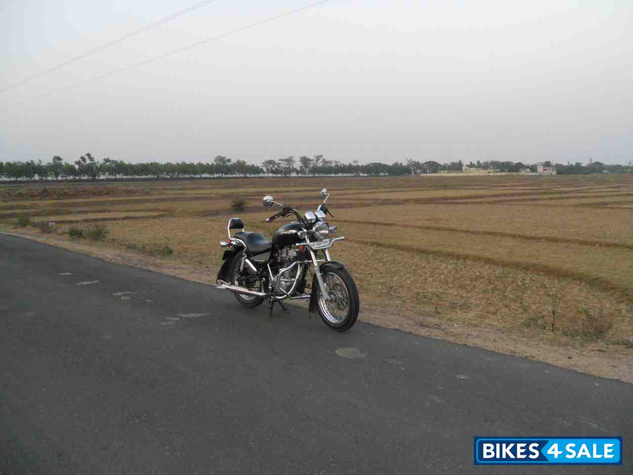 Magic Black Royal Enfield Thunderbird TwinSpark 350