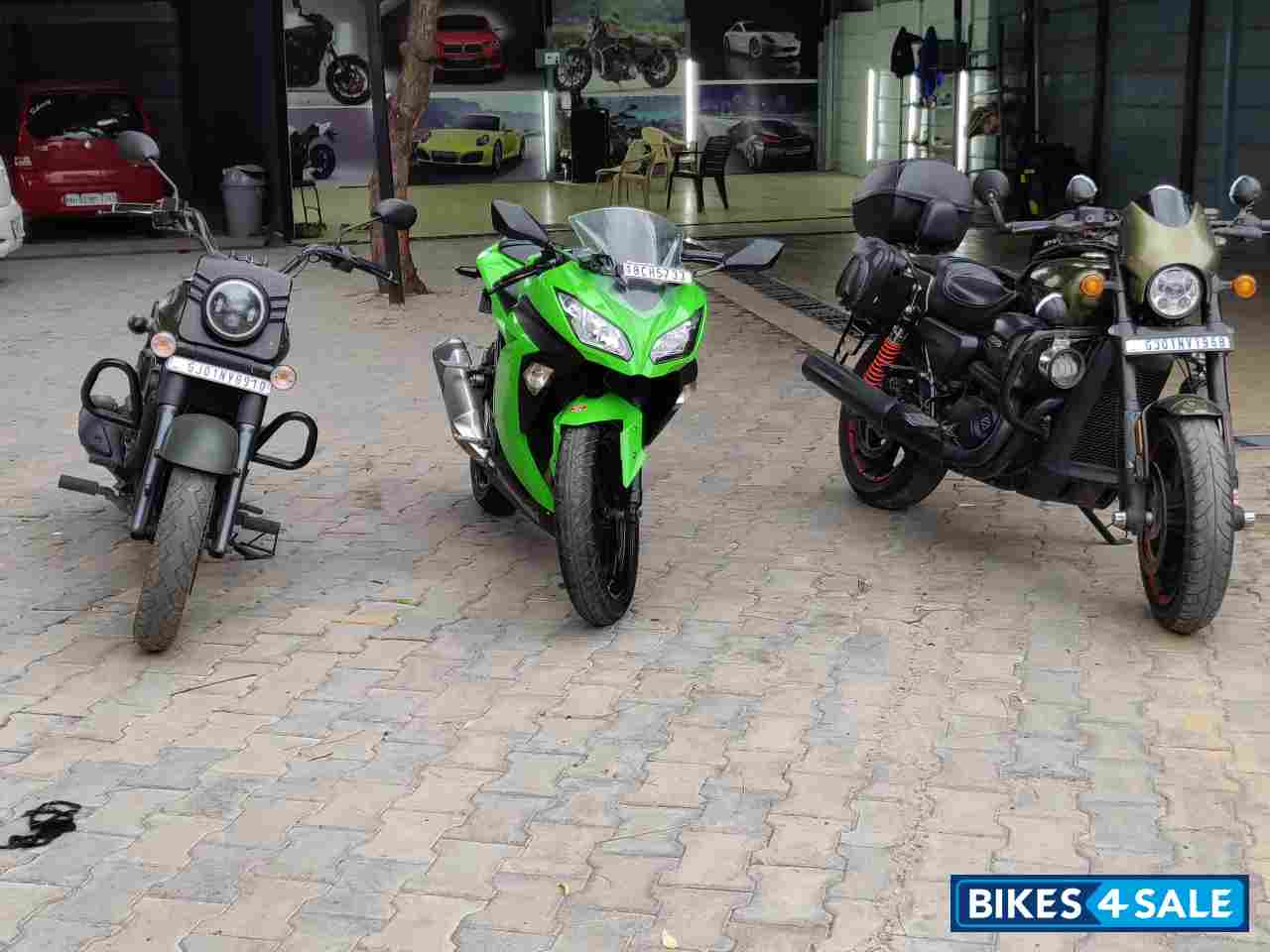 Green Kawasaki Ninja 300R