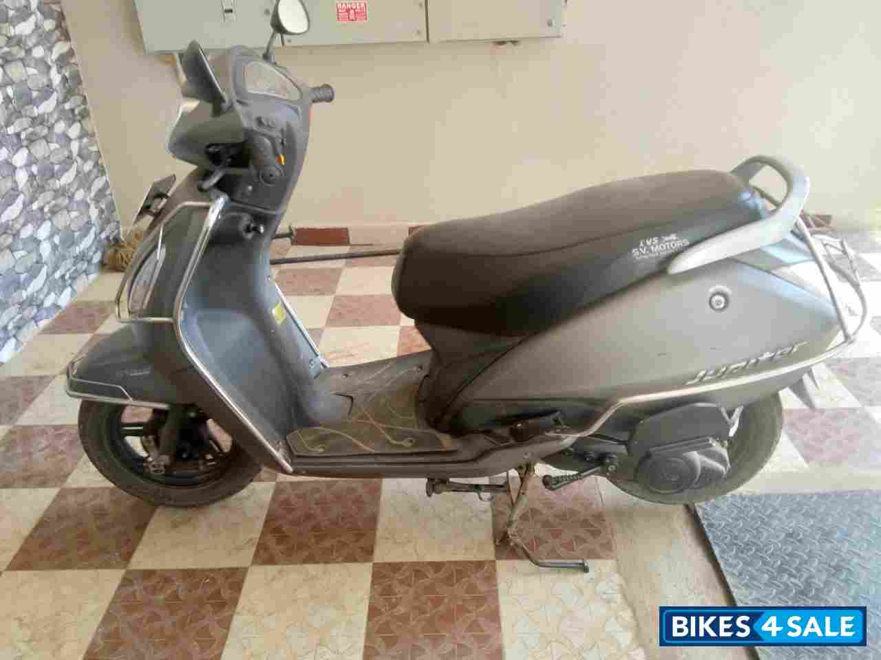 Grey TVS Jupiter