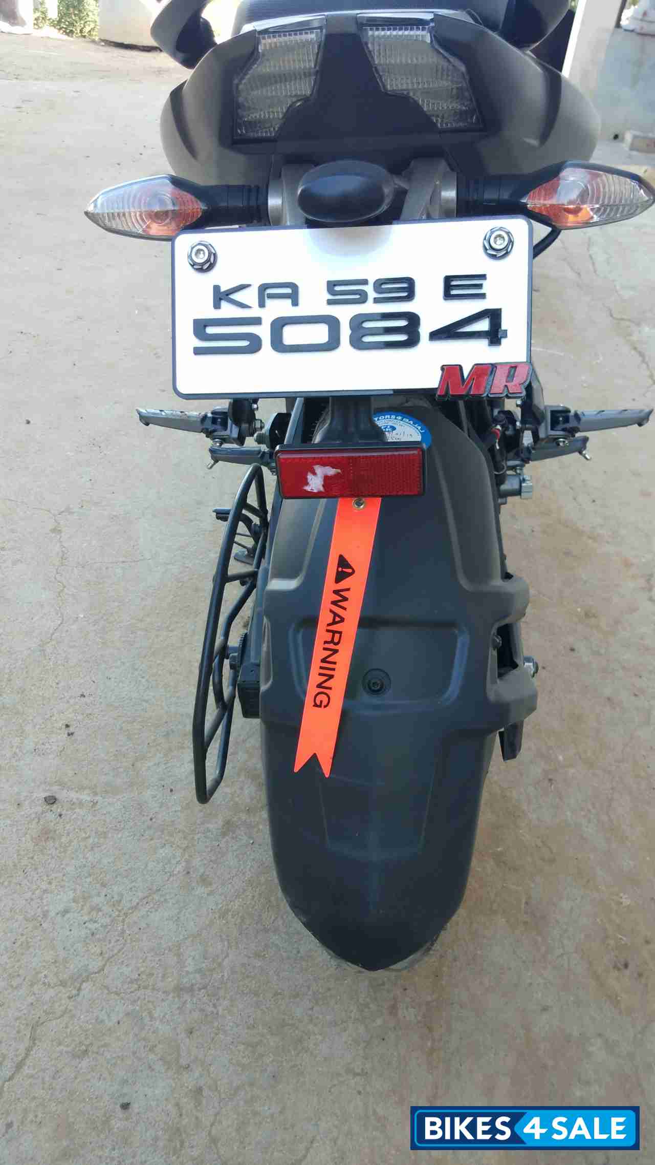 Bajaj Pulsar 200 NS ABS