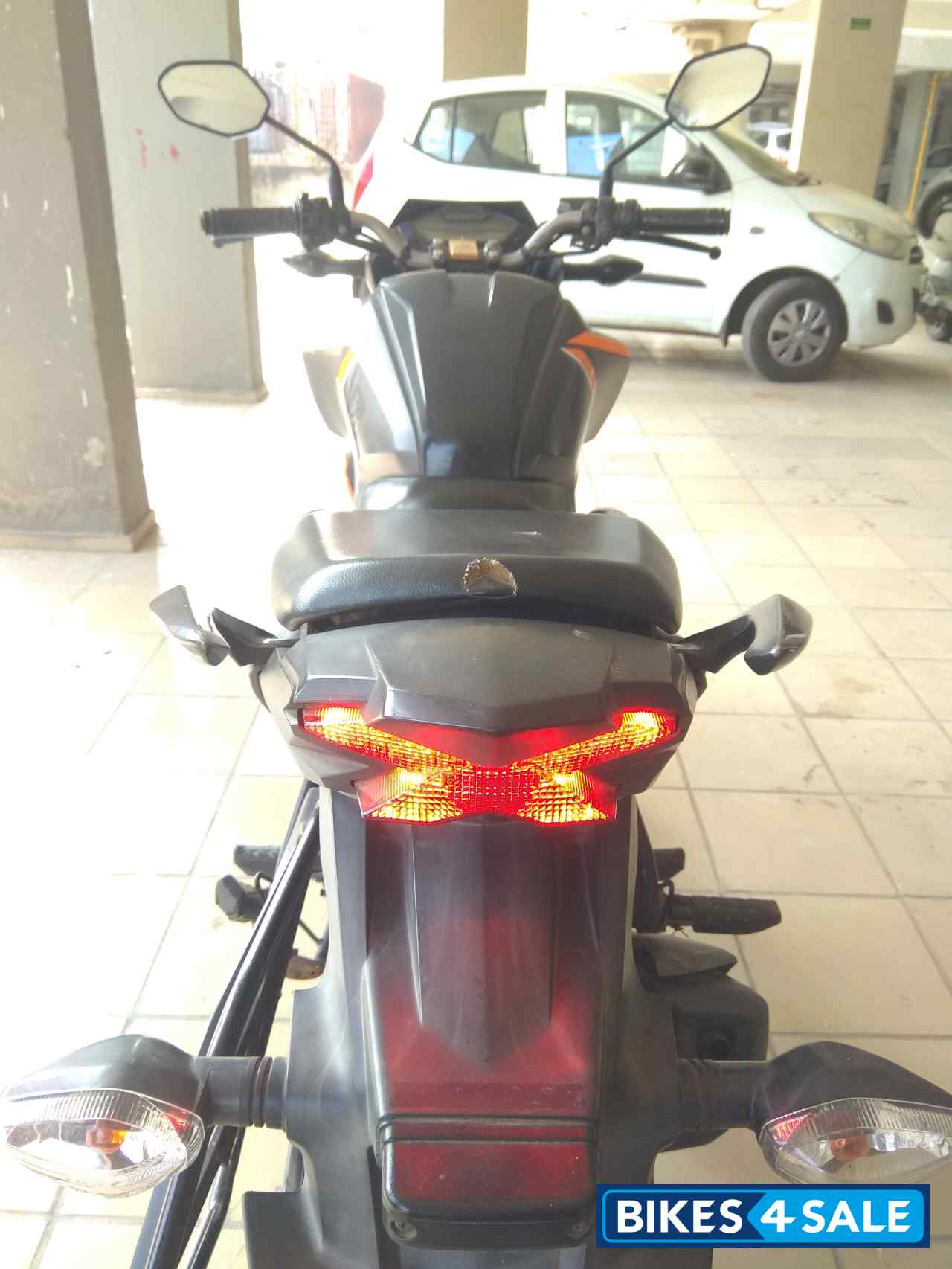 Used 2016 model Honda CB 160R for sale in Ahmedabad. ID 219810