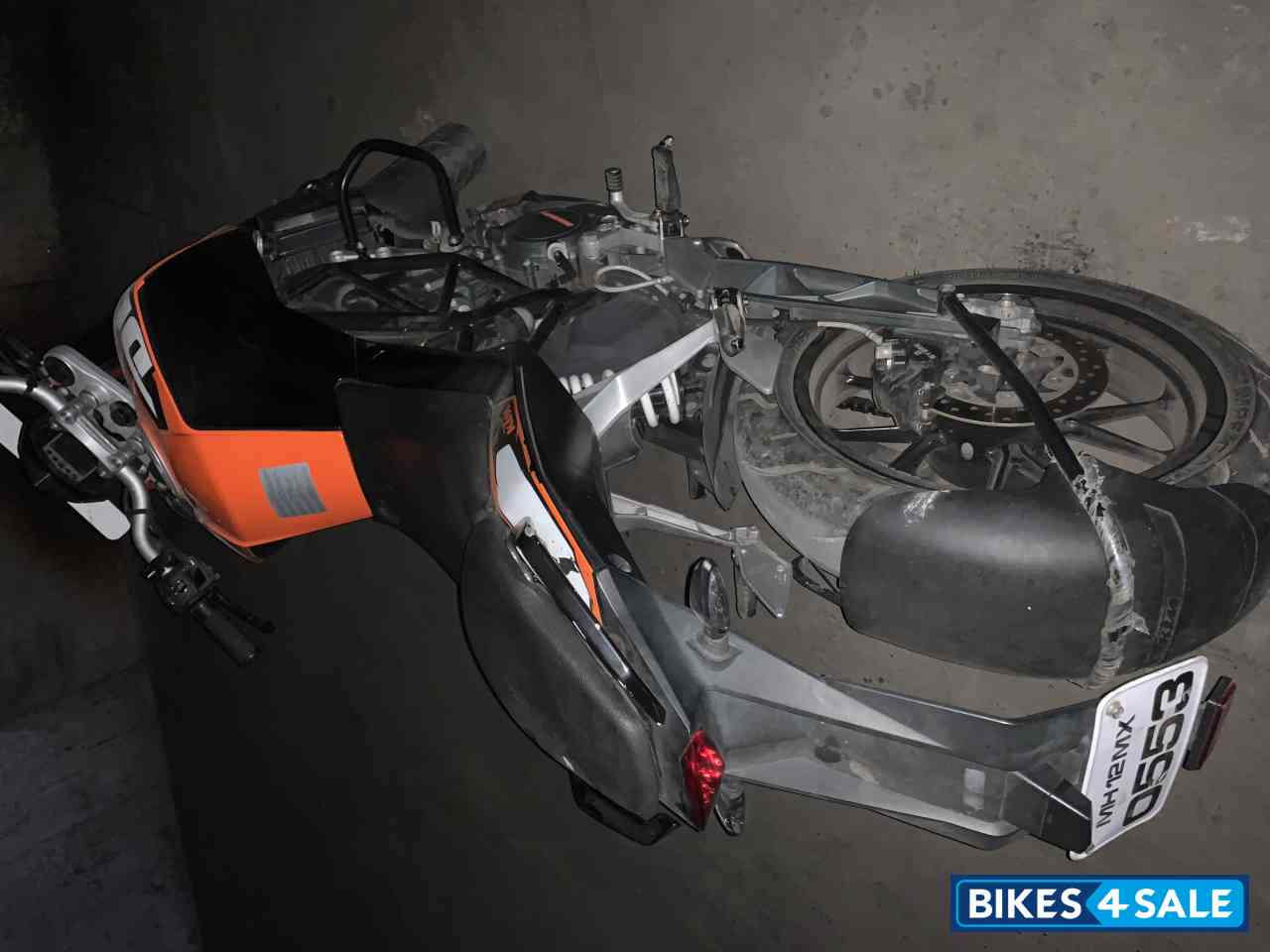 Orange KTM Duke 200