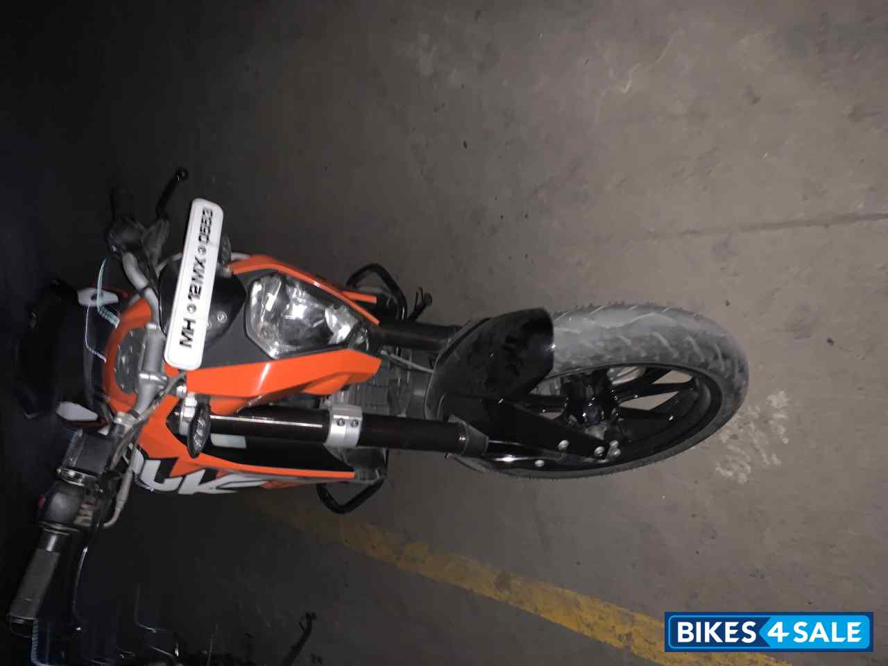 Orange KTM Duke 200