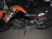 Orange KTM Duke 200