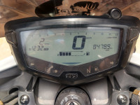 White TVS Apache RTR 200 4V