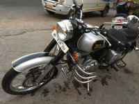 Silver Royal Enfield Classic 500