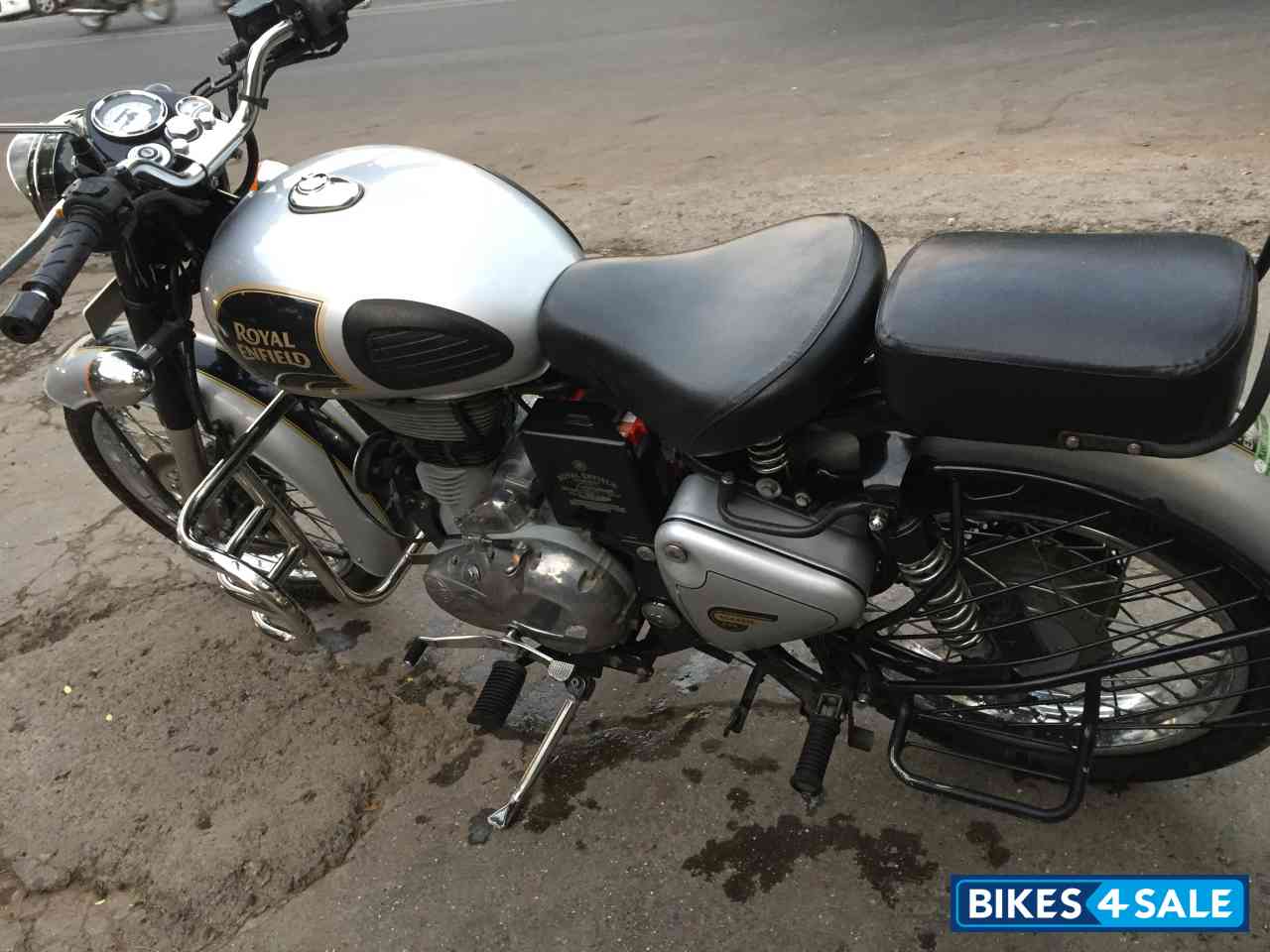 Silver Royal Enfield Classic 500