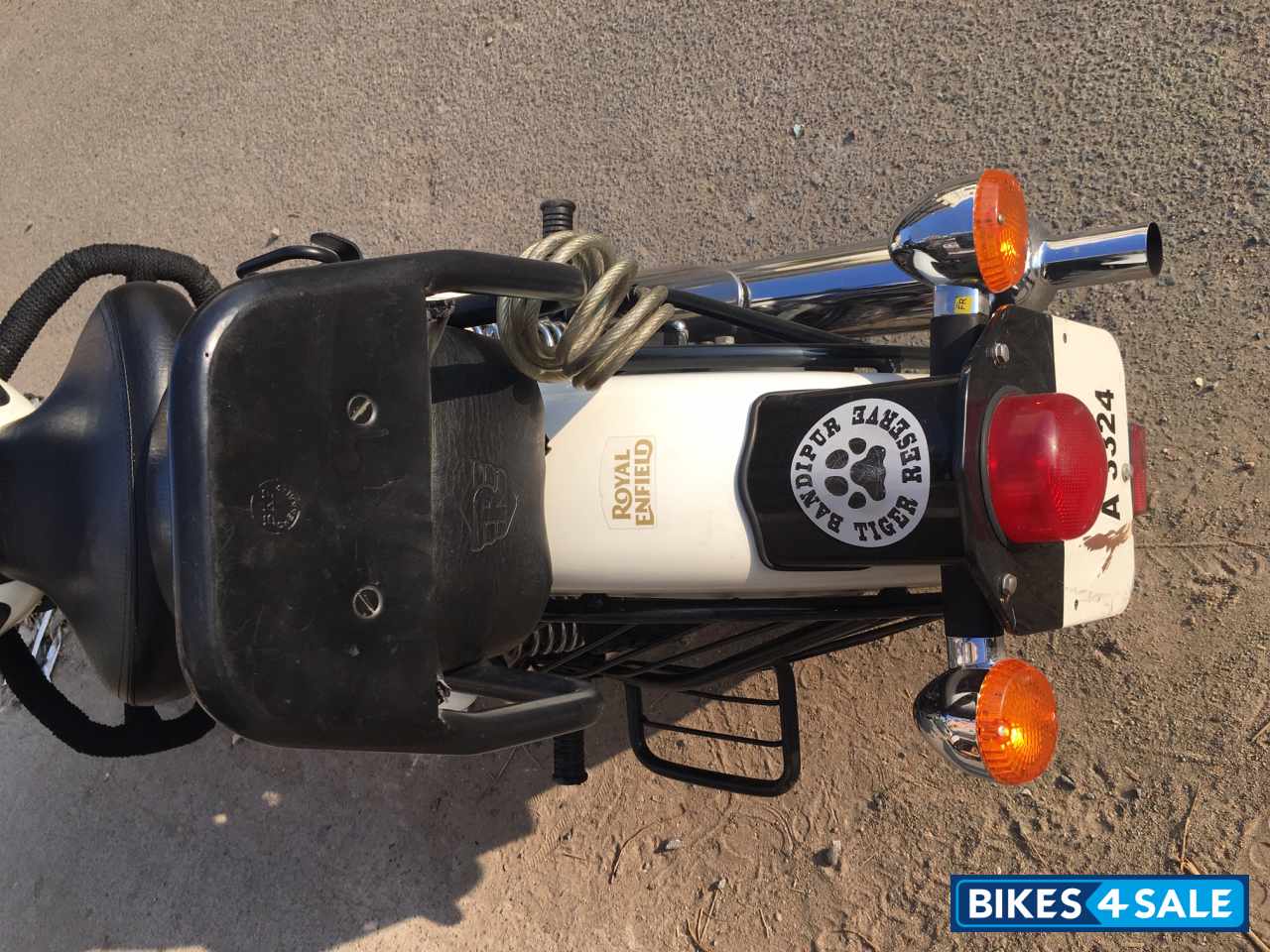 Ash White Royal Enfield Classic 350