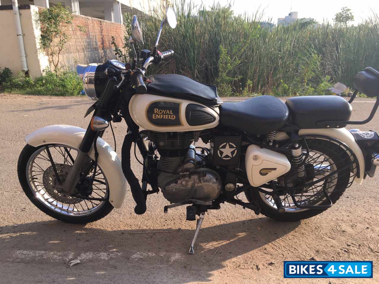 Ash White Royal Enfield Classic 350