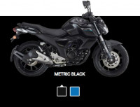 Black Yamaha MT-15