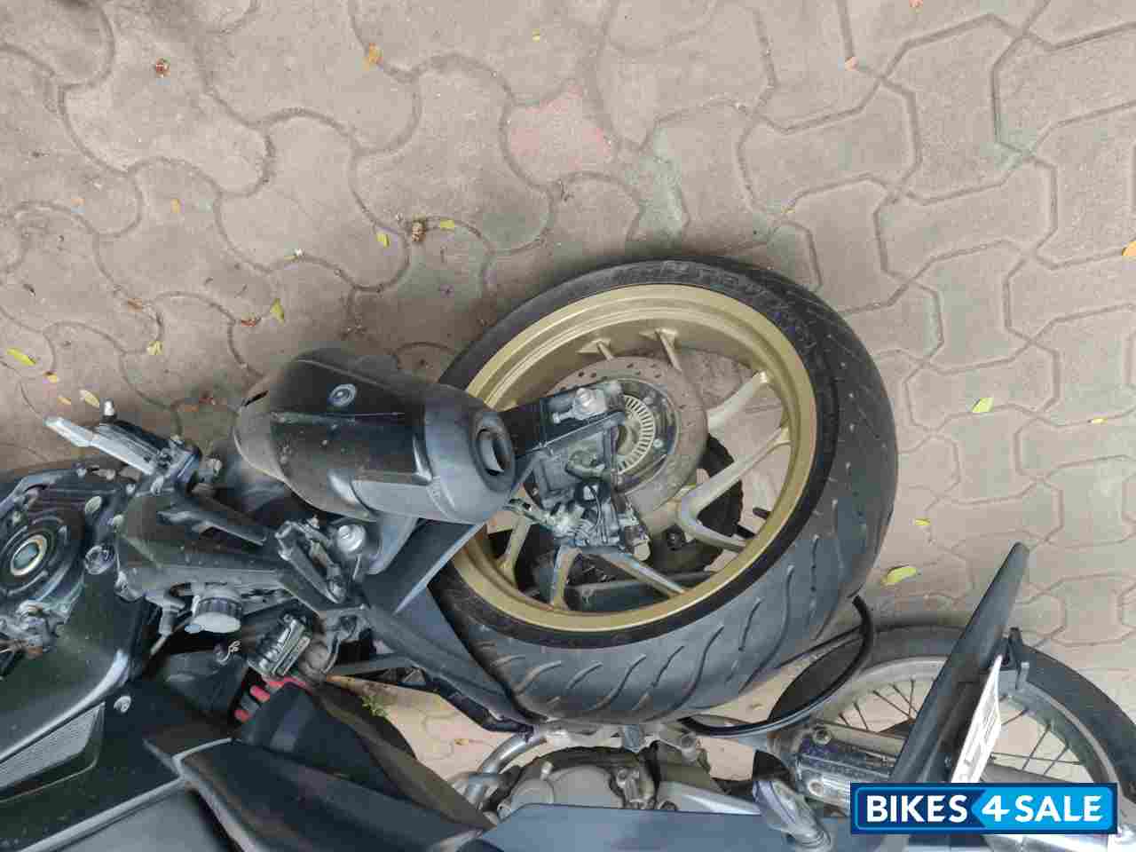 Bajaj Dominar 400 Disc