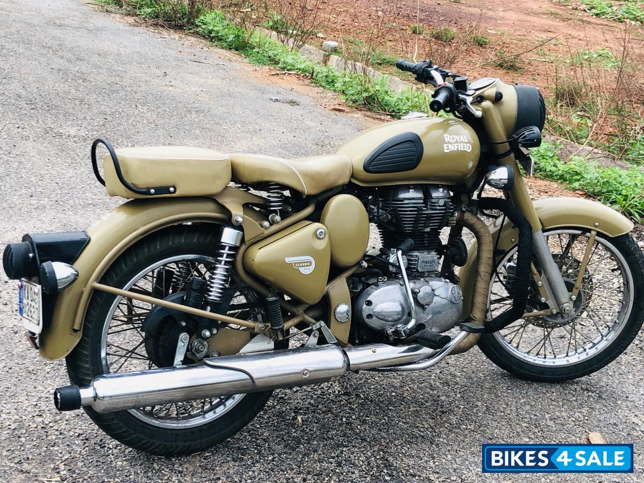 Royal Enfield Classic Desert Storm Royal Enfield Classic Desert Storm