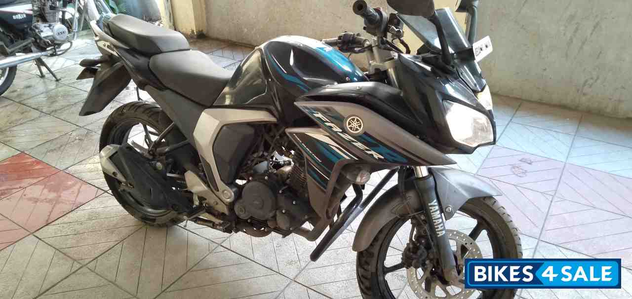 Yamaha Fazer FI V2